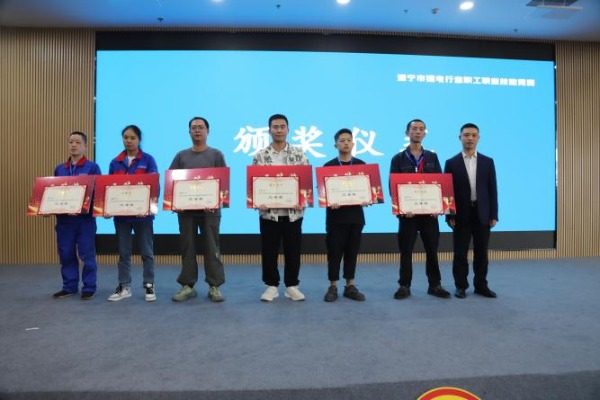 2ec7b5a1601709f8ea80f897459d3f70